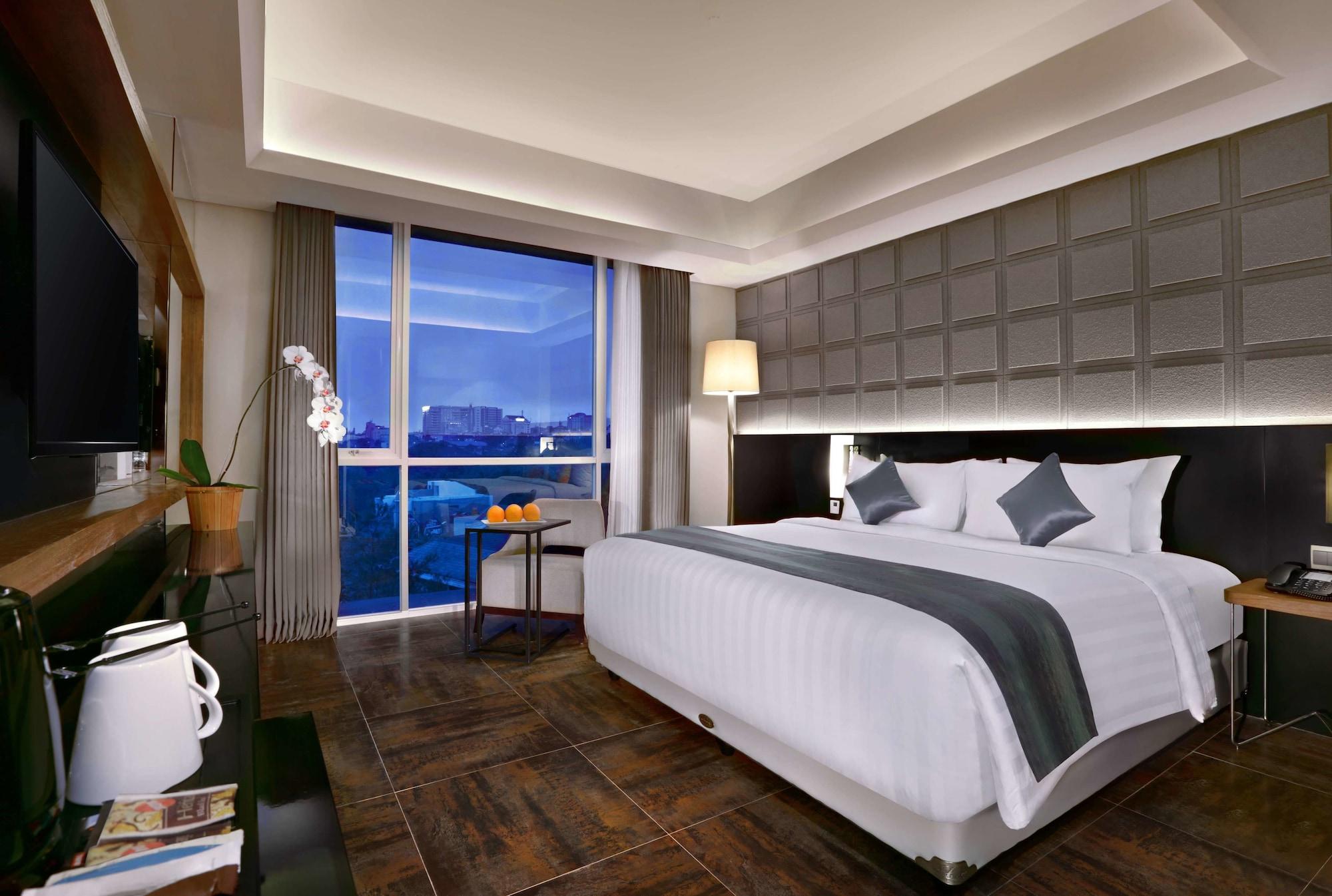Hotel Aston Pasteur Bandung Exterior foto