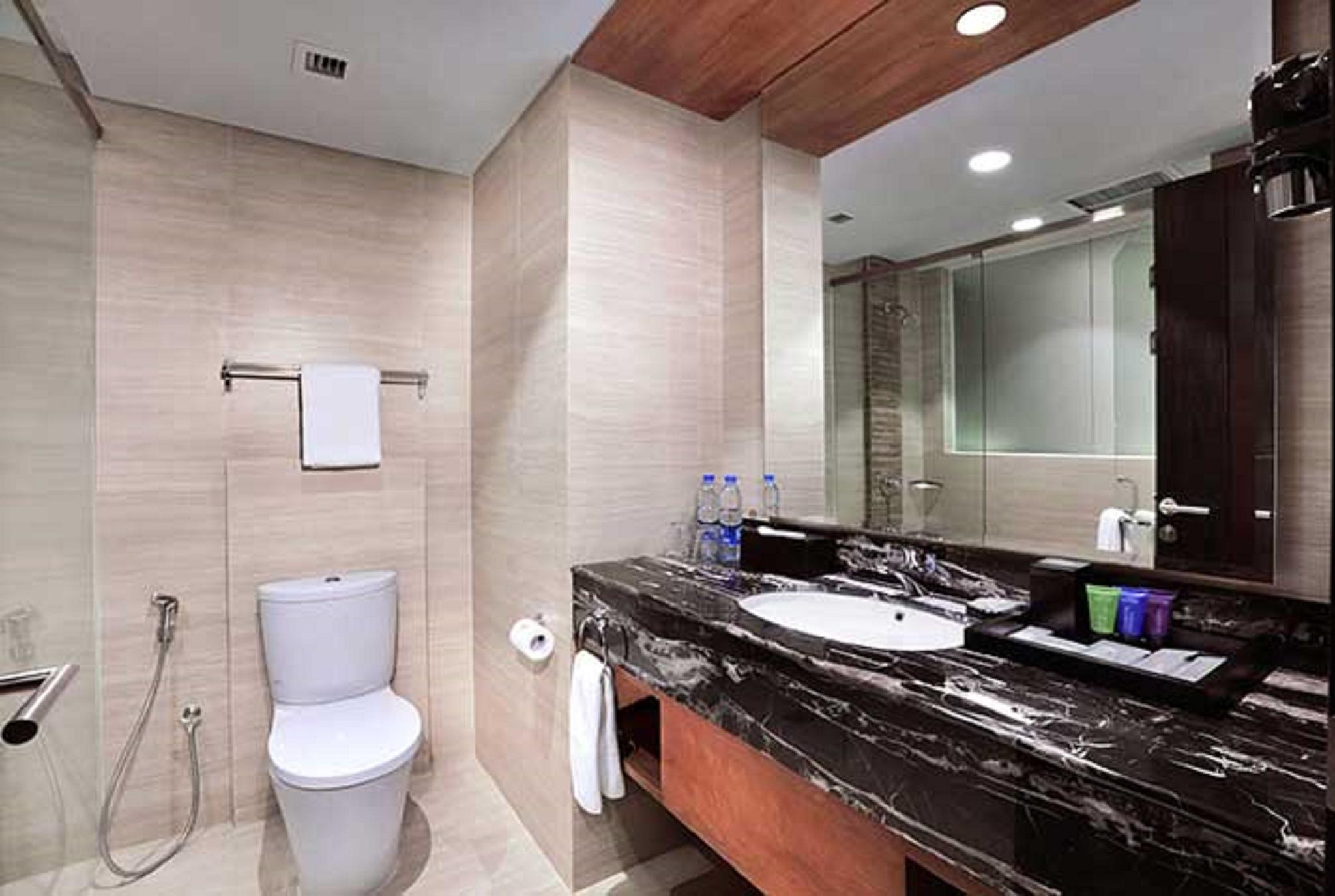 Hotel Aston Pasteur Bandung Exterior foto