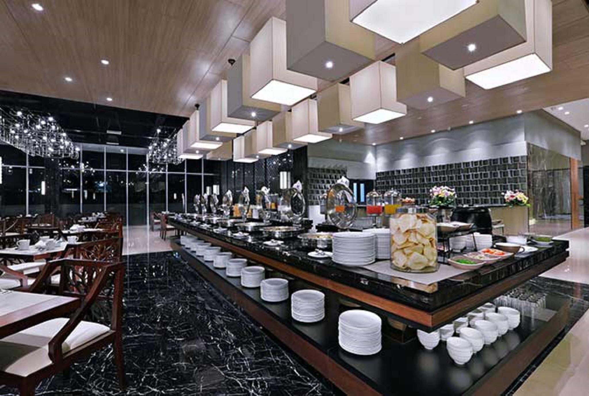 Hotel Aston Pasteur Bandung Exterior foto