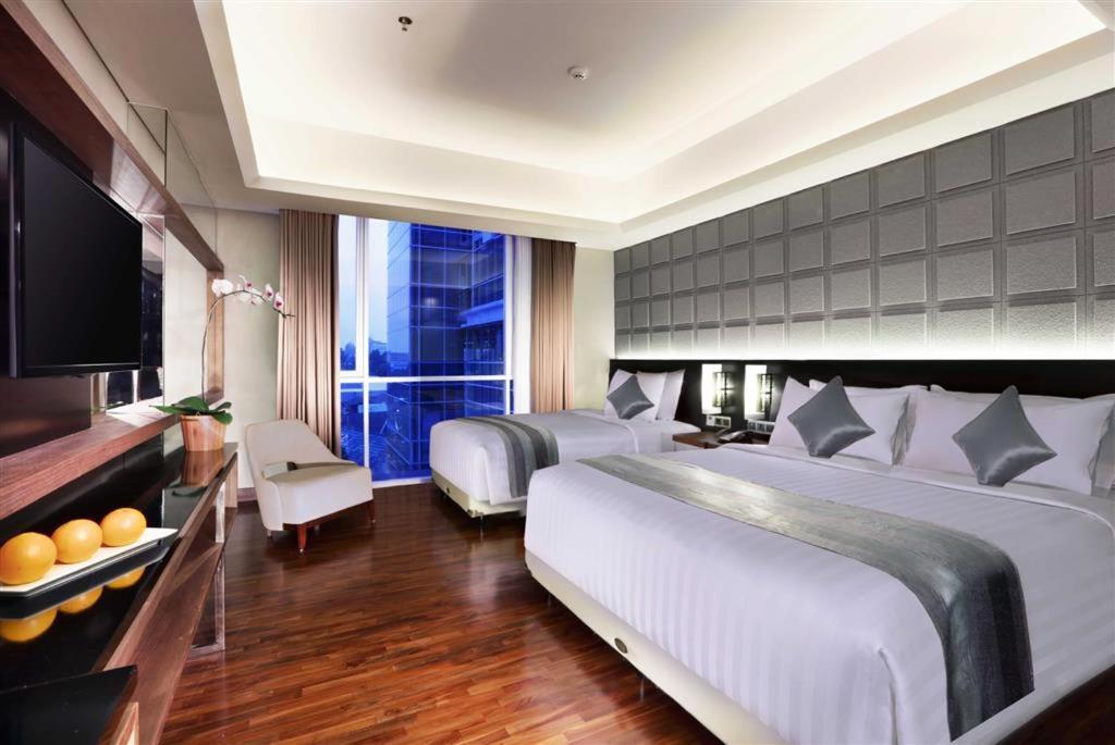Hotel Aston Pasteur Bandung Exterior foto