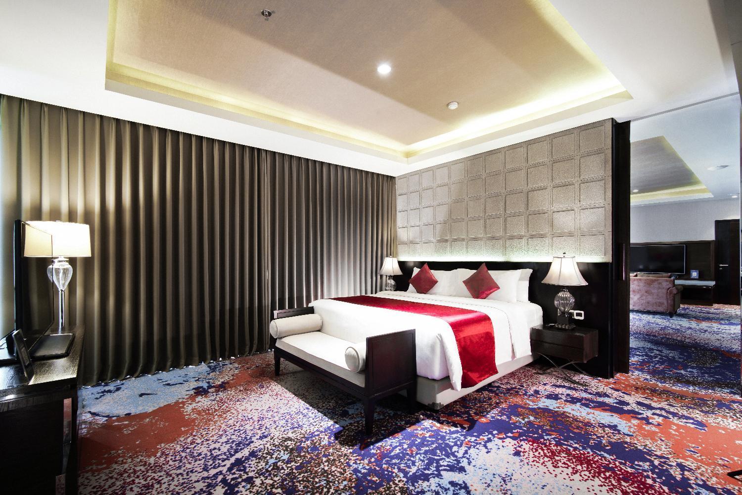 Hotel Aston Pasteur Bandung Exterior foto